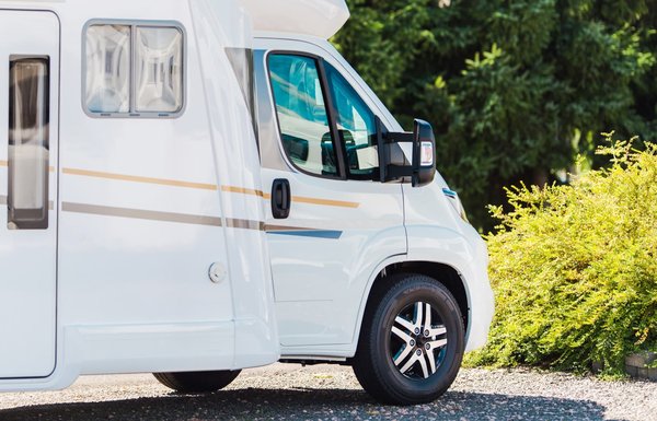 Quels sont les marques et les modèles populaires des campings car haut de gamme ?